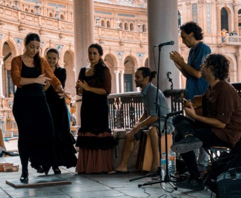 Añade flamenco a tus celebraciones